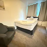 3 Bedroom Garden House Maida Vale