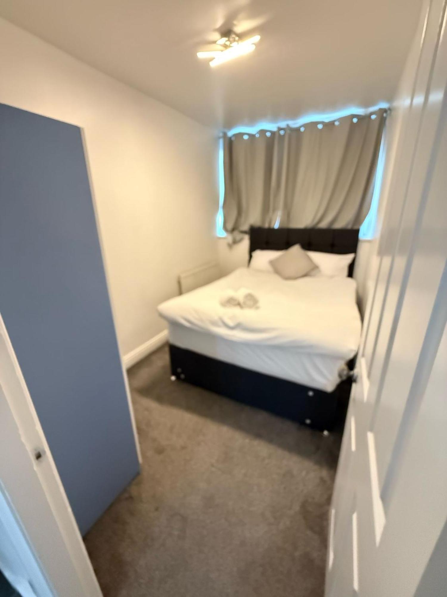 3 Bedroom Garden House Maida Vale Apartment London